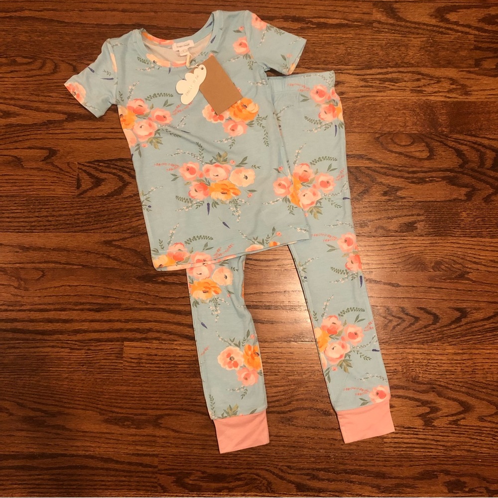 NEW Angel Dear Pajamas 2-piece Set - Picture 3 of 8
